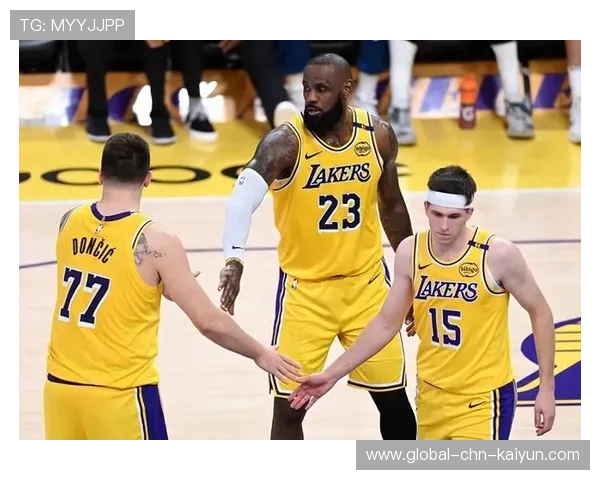 NBA主教练强调防守沟通重要性，球队整体性提升